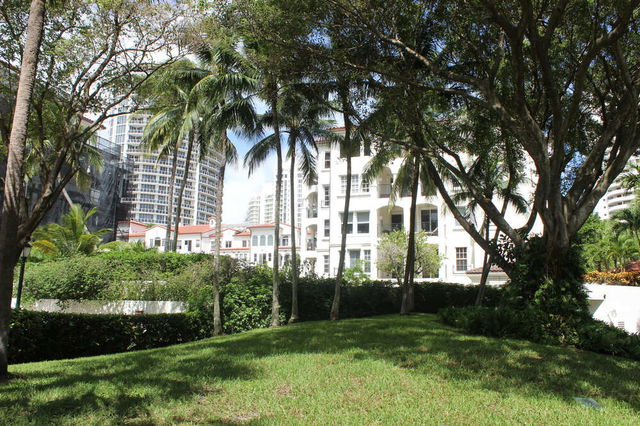 Mediterranean Village  photo 3